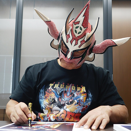 限定獣神サンダーライガー直筆サイン新日本プロレスIWGPジュニアチャンピオン